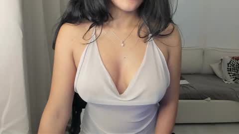 Snapshot of princesse_katey chatting on September 23, 6:16 am miss me check out my YT online show from September 23, 6:16 am