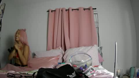 Snapshot of princesskimami chatting on September 16, 1:34 pm princesskimami online show from September 16, 1:34 pm