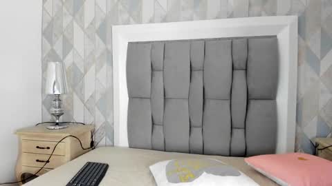 Marcela online show from November 18, 7:40 pm