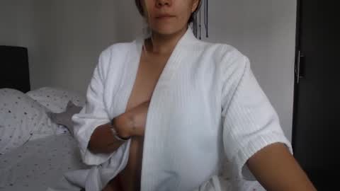 Snapshot of priscila_black chatting on February 20, 9:09 pm Marcela online show from February 20, 9:09 pm