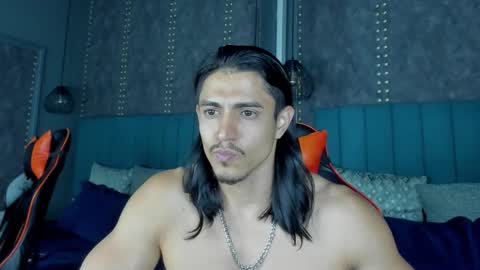 privilegewc online show from October 25, 5:59 am