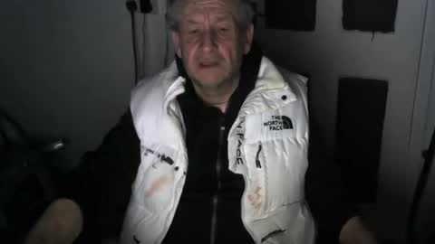 projectorepson online show from December 6, 7:34 pm