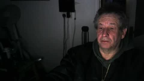 projectorepson online show from December 31, 4:25 pm