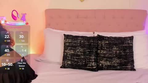 Snapshot of prretty_moon_ chatting on September 24, 12:08 pm Pretty Moon online show from September 24, 12:08 pm