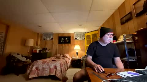 Snapshot of ptyhosefetish chatting on December 16, 11:48 am ptyhosefetish online show from December 16, 11:48 am