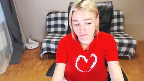 Polly online show from December 23, 6:55 am