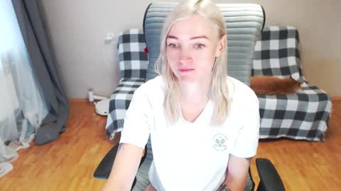 Polly online show from September 11, 4:45 am