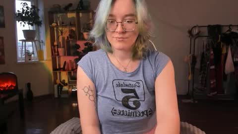 Snapshot of pumbazaebumba chatting on September 30, 12:21 pm Alisa lack of vitamin D online show from September 30, 12:21 pm