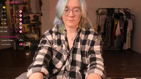 Snapshot of pumbazaebumba chatting on October 2, 4:03 pm Alisa lack of vitamin D online show from October 2, 4:03 pm