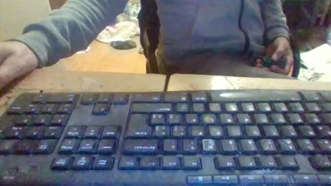 Snapshot of pup_y chatting on October 28, 6:43 pm pup_y online show from October 28, 6:43 pm