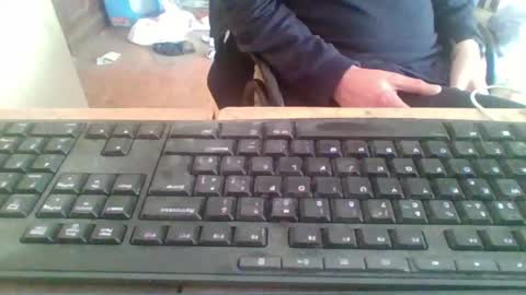 Snapshot of pup_y chatting on November 2, 8:39 am pup_y online show from November 2, 8:39 am