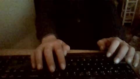 Snapshot of pup_y chatting on November 22, 10:09 pm pup_y online show from November 22, 10:09 pm