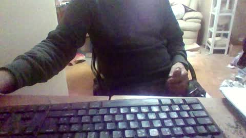 Snapshot of pup_y chatting on November 26, 6:53 pm pup_y online show from November 26, 6:53 pm
