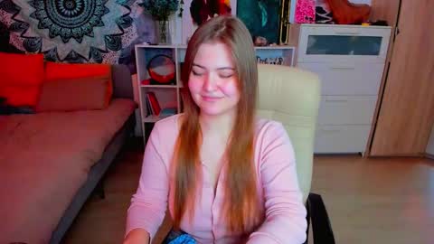 Snapshot of purehanna chatting on November 5, 4:18 pm Miss Hanna online show from November 5, 4:18 pm