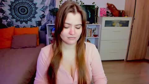 Snapshot of purehanna chatting on November 29, 11:02 am Miss Hanna online show from November 29, 11:02 am