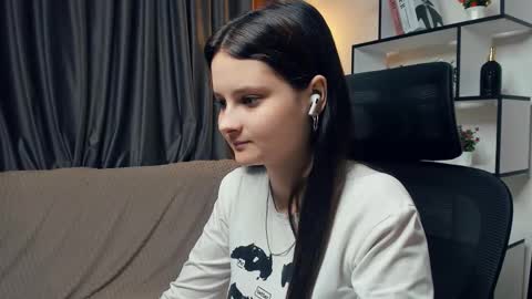 puremelody online show from October 8, 9:23 pm