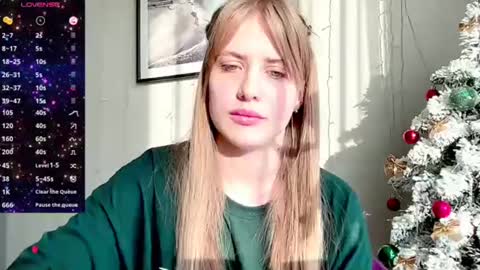 Alicia online show from December 27, 11:39 am