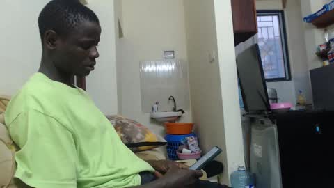 Snapshot of purple_hearts chatting on October 5, 3:10 pm purple_hearts online show from October 5, 3:10 pm