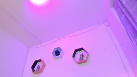 Anna  online show from November 28, 4:15 am