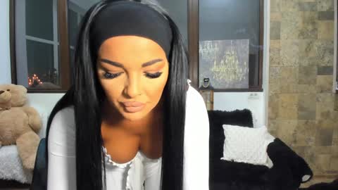 Andreea online show from February 5, 7:31 pm