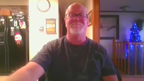 Snapshot of pussylover1365 chatting on January 22, 9:43 pm pussylover1365 online show from January 22, 9:43 pm