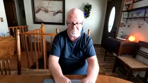 Snapshot of pussylover1365 chatting on February 18, 9:42 pm pussylover1365 online show from February 18, 9:42 pm