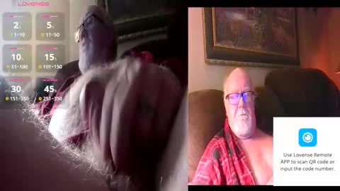 Snapshot of pussylover1365 chatting on December 14, 11:59 am pussylover1365 online show from December 14, 11:59 am