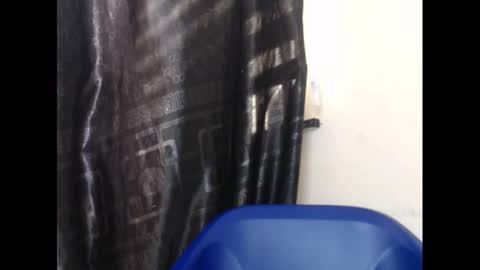 Snapshot of pussyxcockx chatting on February 14, 10:28 am pussyxcockx online show from February 14, 10:28 am