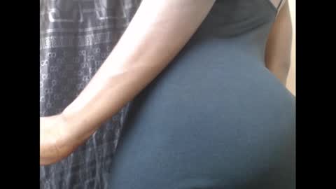 Snapshot of pussyxcockx chatting on February 28, 1:03 pm pussyxcockx online show from February 28, 1:03 pm