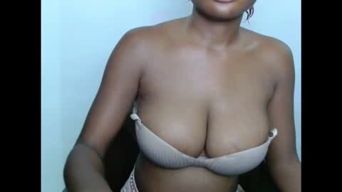 pussyxwetx online show from November 10, 6:51 pm