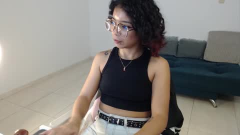 Snapshot of putakusan chatting on March 9, 2:50 am Izumi online show from March 9, 2:50 am