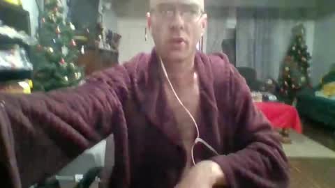 q2phq2ph online show from November 19, 9:42 am