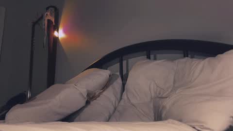    online show from December 13, 6:38 pm