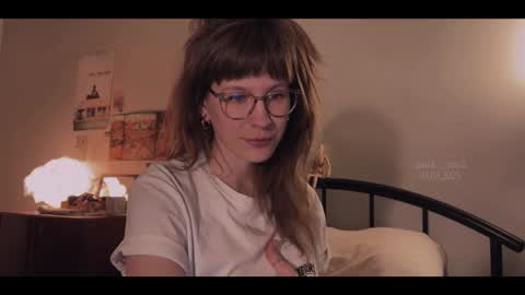    online show from March 3, 3:53 pm