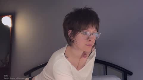    online show from November 7, 3:12 pm