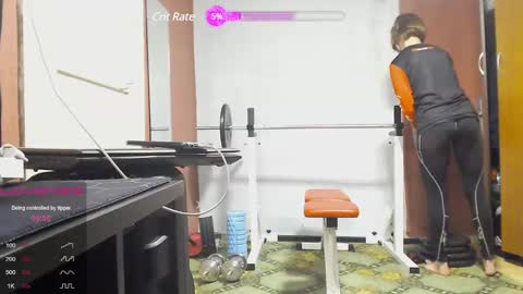 Snapshot of queen4565 chatting on February 14, 4:09 pm Lola online show from February 14, 4:09 pm