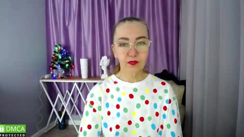 Snapshot of queen_a_n_i chatting on December 4, 11:41 am A N I Ill be here on December 1st online show from December 4, 11:41 am