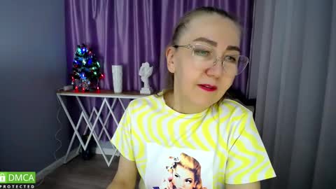 Snapshot of queen_a_n_i chatting on December 5, 12:11 pm A N I Ill be here on December 1st online show from December 5, 12:11 pm