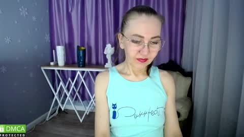 Snapshot of queen_a_n_i chatting on February 26, 12:03 pm A N I Ill be here on December 1st online show from February 26, 12:03 pm