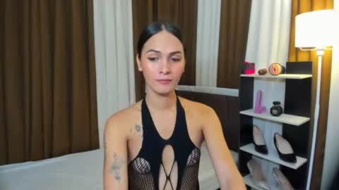 Queen Dyosa online show from November 6, 6:36 am