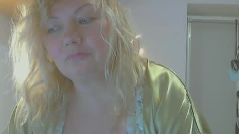queen_jane8 online show from February 22, 3:36 pm