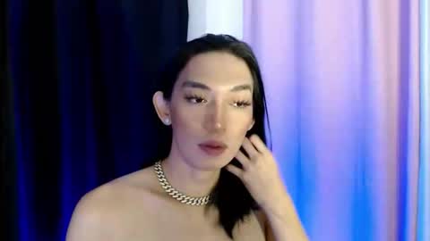 Snapshot of queen_lucifer chatting on November 7, 5:13 pm Queen Lucifer online show from November 7, 5:13 pm