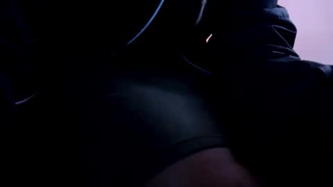   online show from January 11, 11:23 am