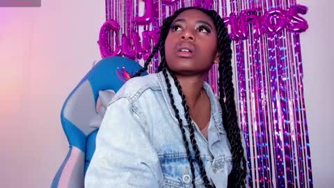   online show from October 19, 12:28 pm