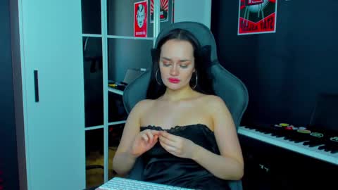 Your world and the universe Aliss online show from February 23, 6:39 am