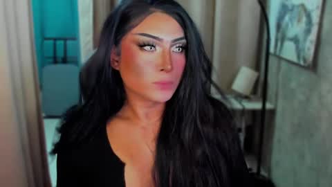 Snapshot of queenarthalia chatting on March 7, 6:13 am ARTHA online show from March 7, 6:13 am