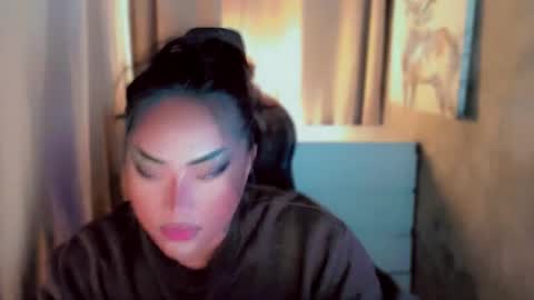 Snapshot of queenarthalia chatting on September 17, 8:16 am ARTHA online show from September 17, 8:16 am