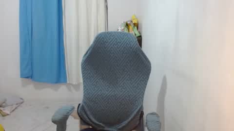 queen online show from January 5, 3:34 pm