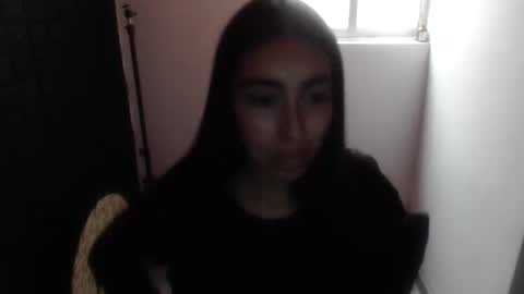 queenbyte_18 online show from November 17, 8:25 pm