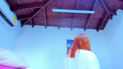 Queen online show from October 13, 5:02 pm